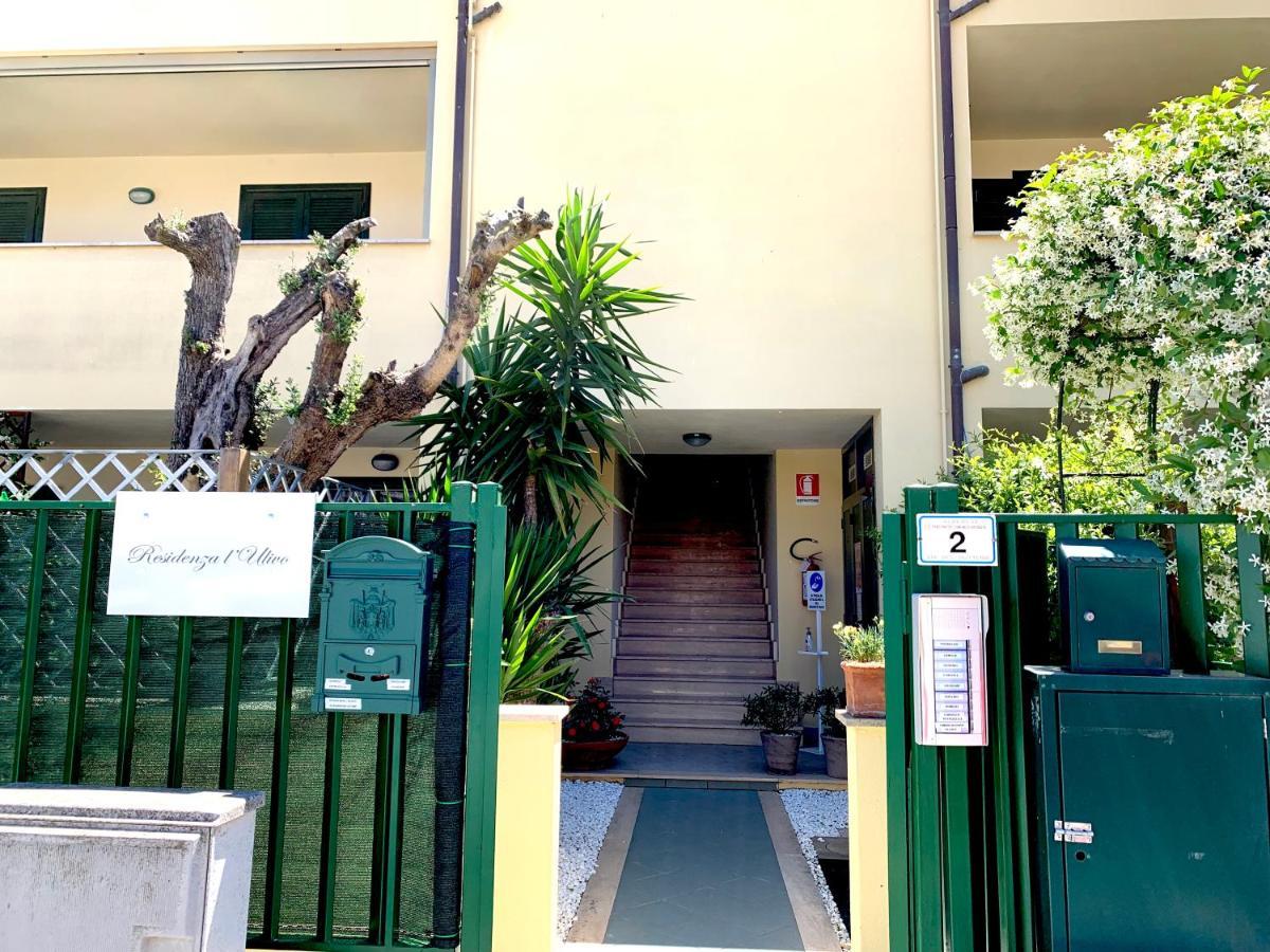 فيلا Residenza L'Ulivo ألبيريزي المظهر الخارجي الصورة
